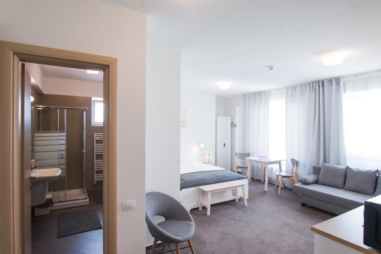 Victoriei Aparthotel 3*